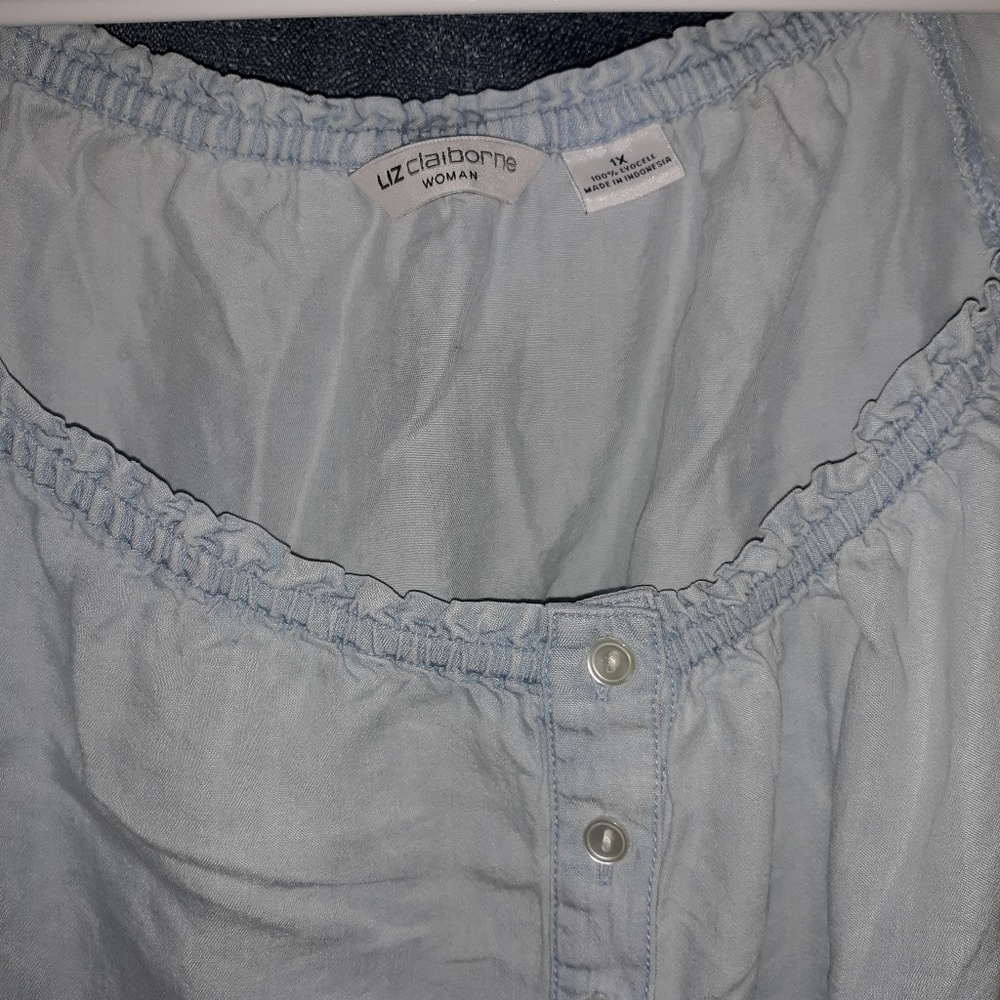 Liz Claiborne shirt